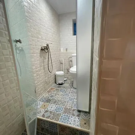 Apartment Stone Near Acropolis & Metro 石头记 Felsenhohle Athens